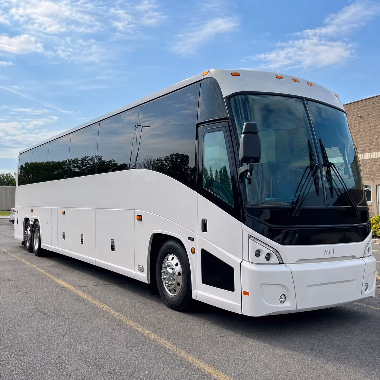 busrentalstgeorge com can handle airport transfers from sgu las vegas and salt lake city